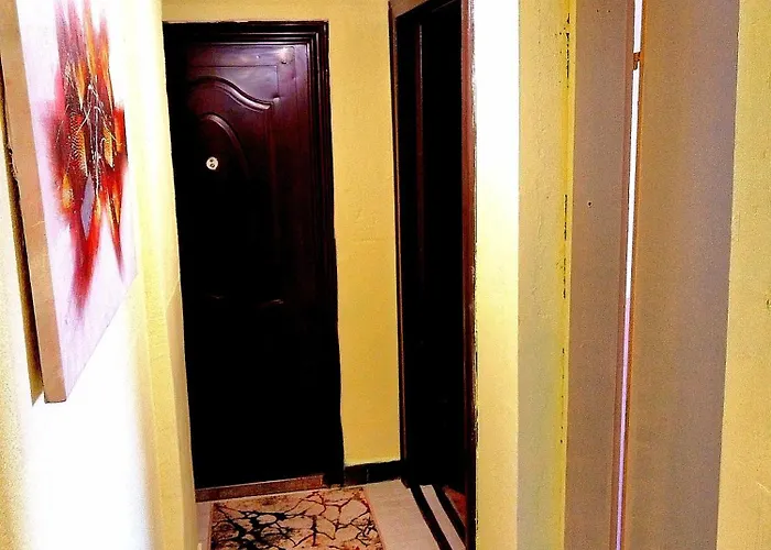 Hostel Centre Suits 2 *